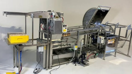 Professional line with 60 frames extractor